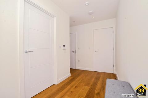 1 bedroom flat for sale, Alvyn Court, Wembley, London, HA0