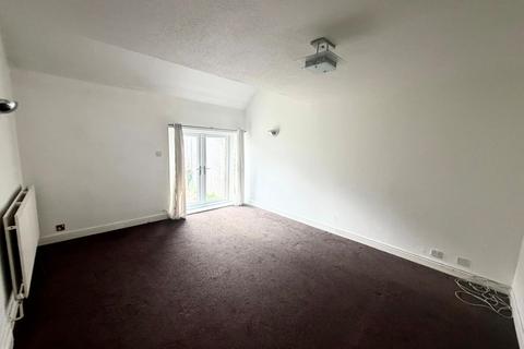 undefined, Arncliffe Drive, Milton Keynes, MK13