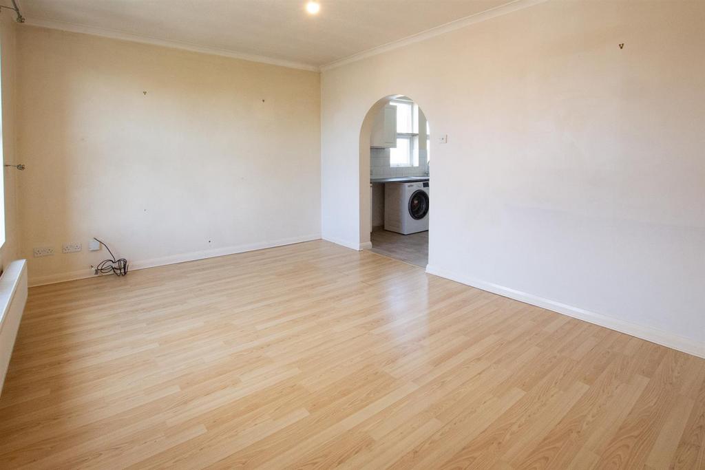Livingroom-1.jpg
