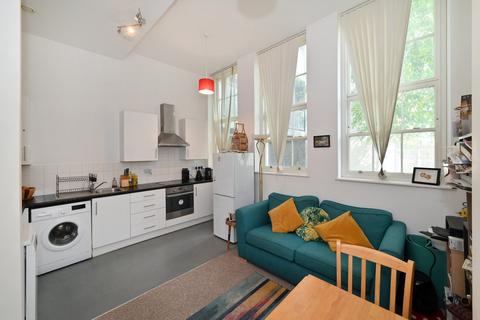 at Gloster Ridley Court, 12 St Annes Row, London E14