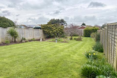 2 bedroom detached bungalow for sale, Willingdon Park Drive, Eastbourne