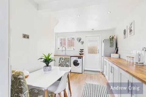 2 bedroom semi-detached house for sale, Rubens Avenue, South Shields