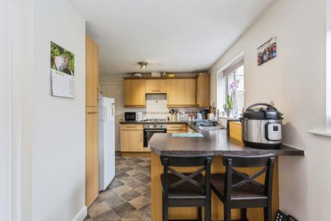 4 bedroom detached house for sale, Meadow Vale, Leyland, Lancashire, PR26