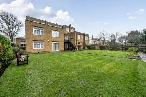 undefined, Eaton Court, Eaton Rise, Ealing W5