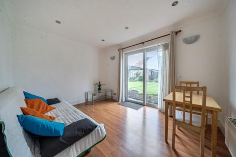 undefined, Eaton Court, Eaton Rise, Ealing W5