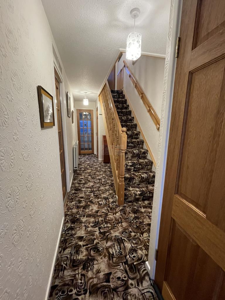 Hallway a.JPG