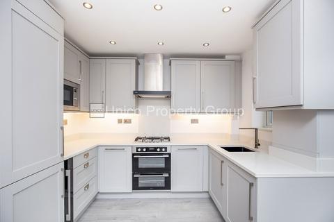 2 bedroom terraced house for sale, South Ockendon RM15