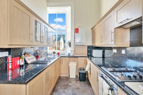 2 bedroom flat to rent, 9038L Buckingham Terrace, Edinburgh EH4 3AD