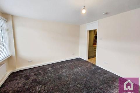 undefined, Peel Green Road, Eccles, Manchester, Greater Manchester, M30