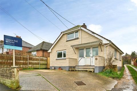 3 bedroom bungalow for sale, School Lane, Carisbrooke, Newport, Isle of Wight, PO30