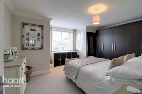 undefined, Aldershot Road, GUILDFORD