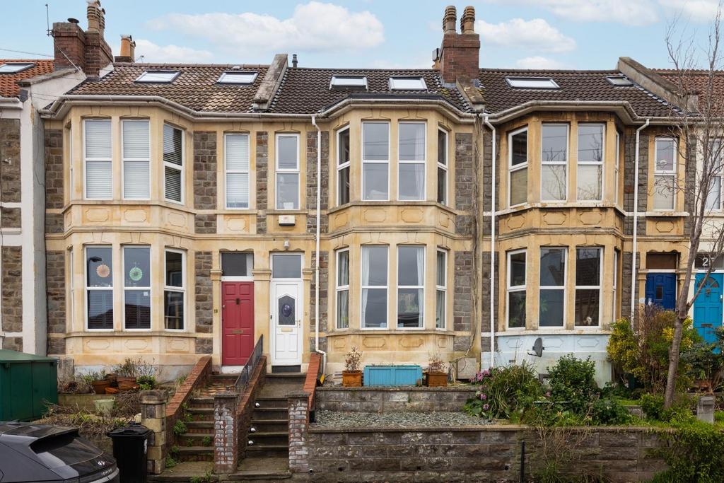 21 Lullington Road, BS4 front external-1.jpg