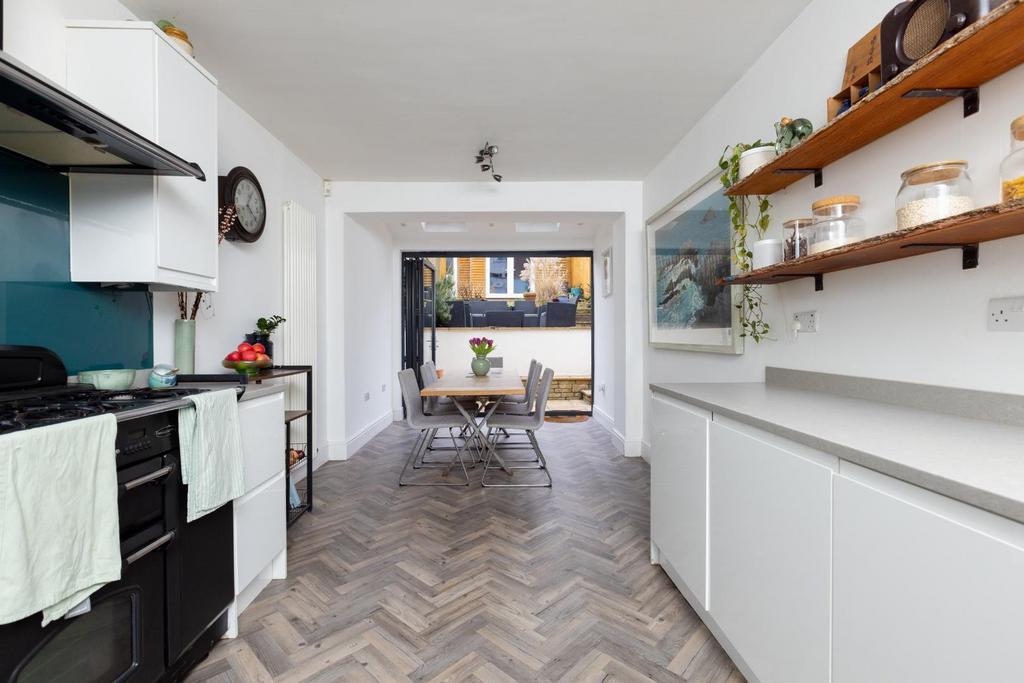 21 Lullington Road, BS4-28.jpg