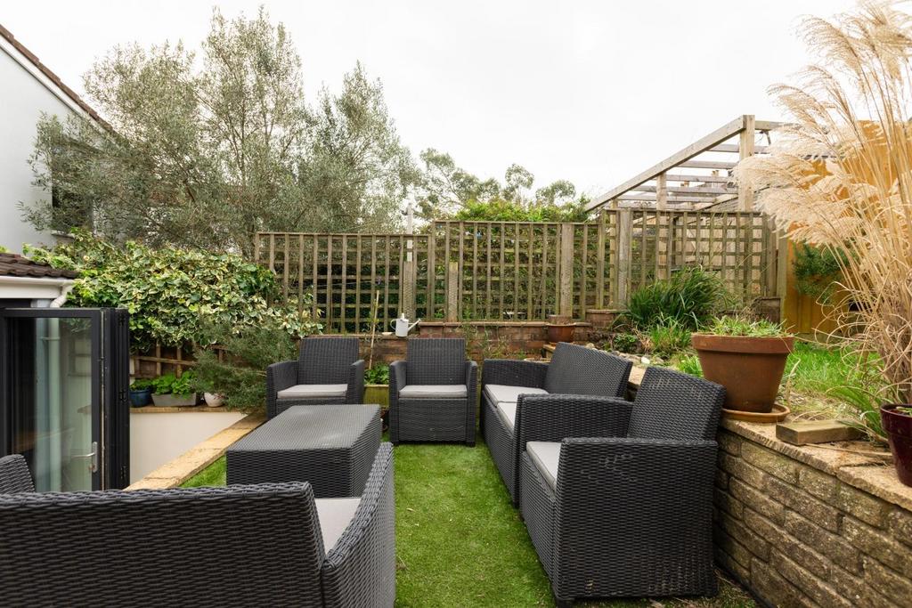 21 Lullington Road, BS4-37.jpg