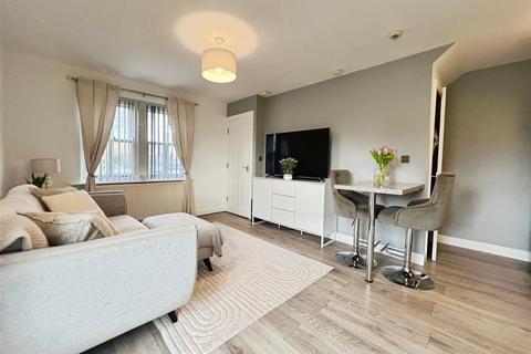 2 bedroom end of terrace house for sale, Stone Hall Road, Bradford BD2