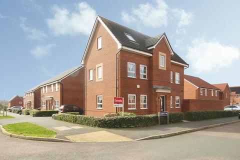 4 bedroom detached house for sale, Clement Way, Warwick