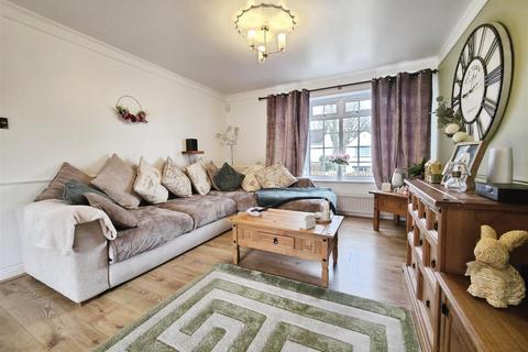 4 bedroom detached house for sale, Walker Wood, Shipley BD17