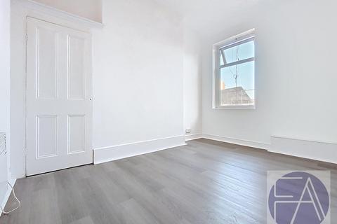 2 bedroom flat to rent, Bold Street, Southport PR9