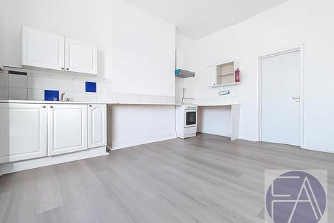2 bedroom flat to rent, Bold Street, Southport PR9