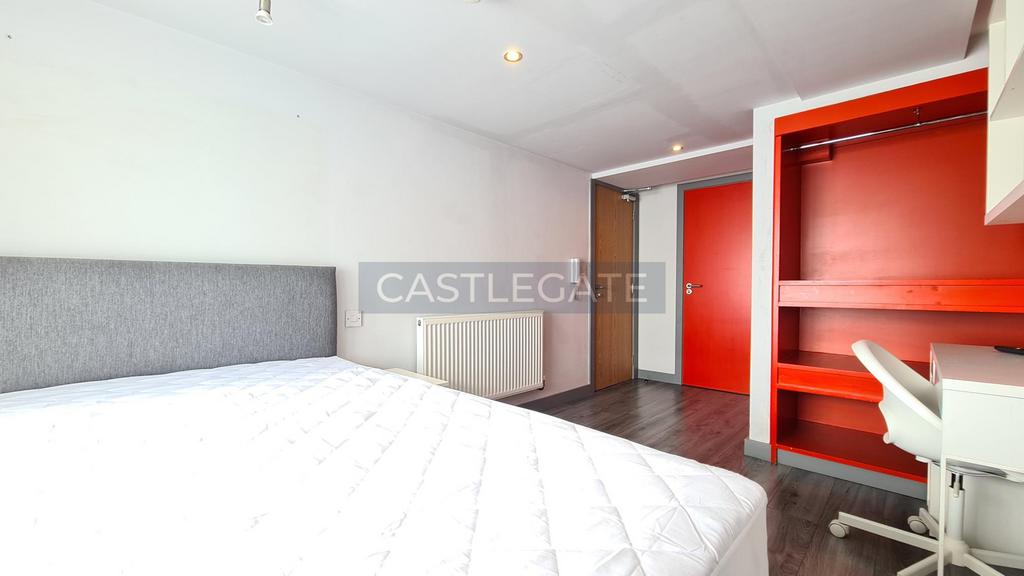 Room 17, The Works at Standard House (4)
