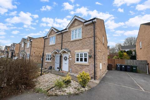 undefined, Maynell Close, Idlethorpe, Bradford