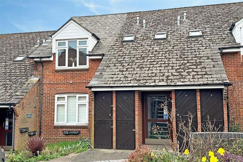 1 bedroom flat for sale, Chestnut Mead, Redhill