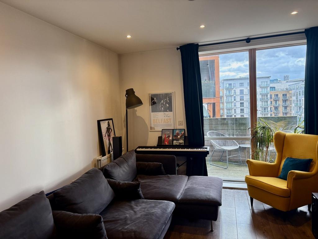 LIVINGROOM 3.jpeg