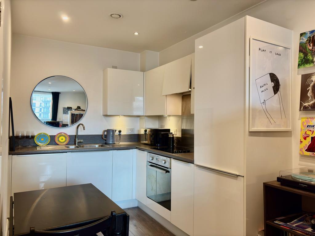 KITCHEN 1.jpeg