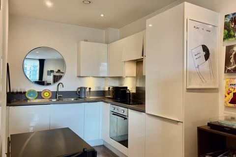 1 bedroom apartment for sale, at Hoey Court, Barry Blandford Way, London E3