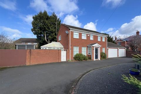 4 bedroom detached house for sale, Kidderminster Road, Hagley, Stourbridge