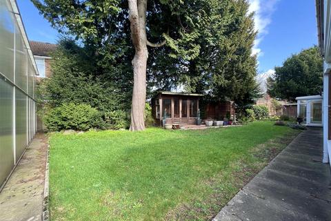 4 bedroom detached house for sale, Kidderminster Road, Hagley, Stourbridge