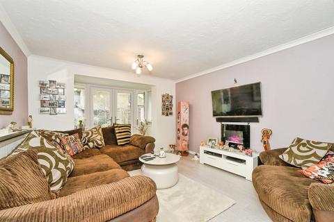 5 bedroom detached house for sale, Sevenfields, Highworth, SWINDON