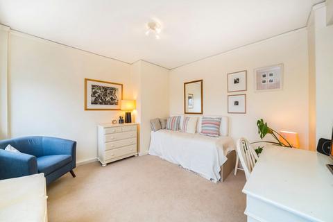 undefined, Woburn Place, London WC1H