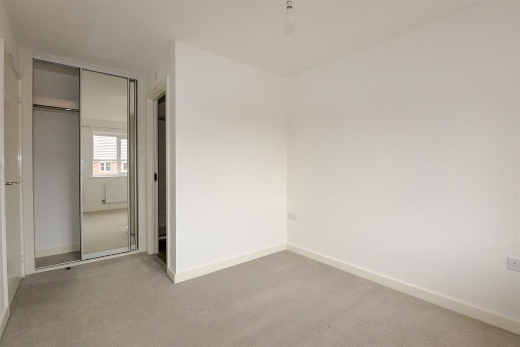 Bedroom1 2.jpg