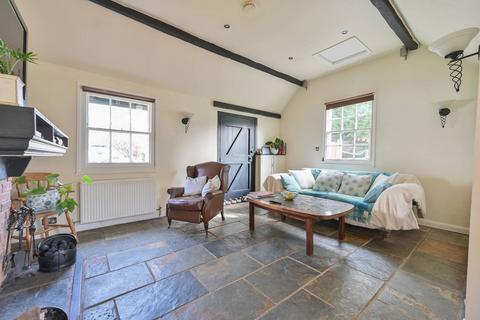 3 bedroom bungalow for sale, Kennel Cottages, Hemel Hempstead, HP3