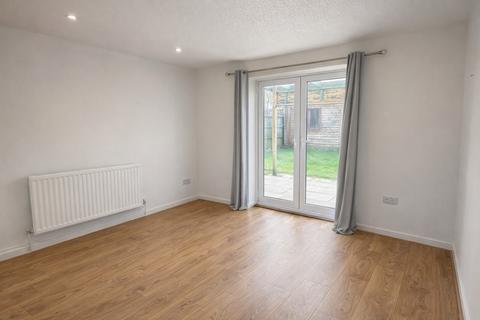 undefined, Hedley Rise, Luton, Bedfordshire, LU2 9UD