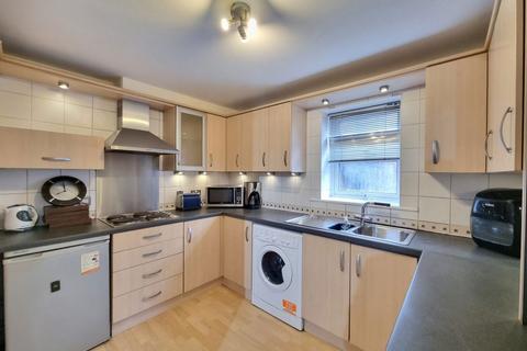 2 bedroom flat to rent, Princess Road East, Leicester