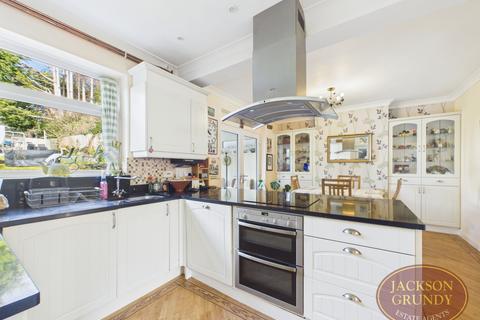 3 bedroom semi-detached house for sale, Burford Avenue, Northampton, NN3 6AF