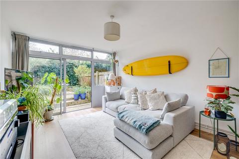 2 bedroom maisonette for sale, Claudia Place, London, SW19