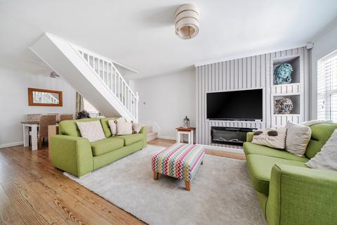Devonshire Square, Bromley, BR2