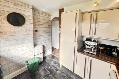 2 bedroom end of terrace house for sale, Meynell Close, Staffordshire DE15