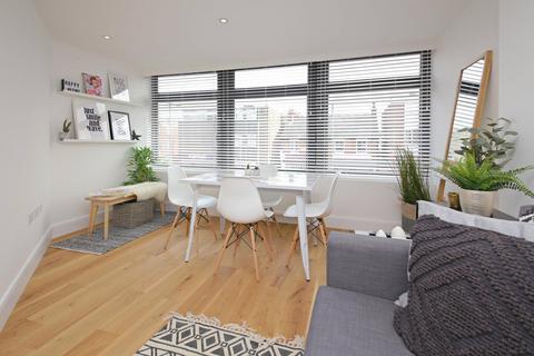 2 bedroom flat to rent, Shenley Road, Borehamwood, Hertfordshire, WD6