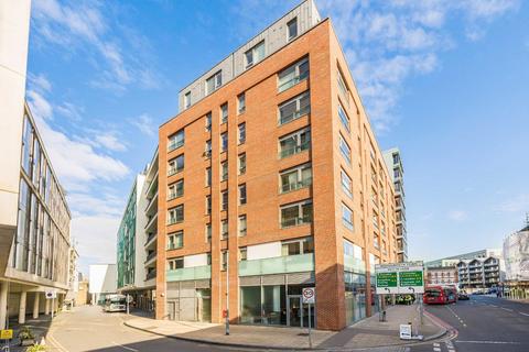 1 bedroom flat for sale, Hardwicks Square, London SW18