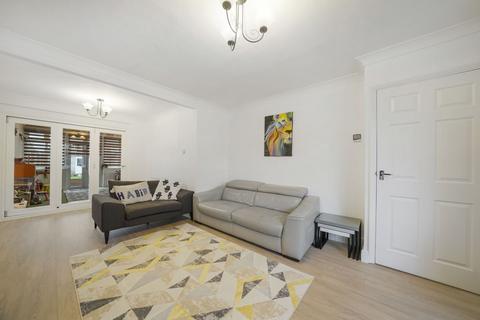 3 bedroom end of terrace house for sale, Kenilworth Avenue, Harrow HA2