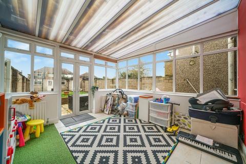 3 bedroom end of terrace house for sale, Kenilworth Avenue, Harrow HA2