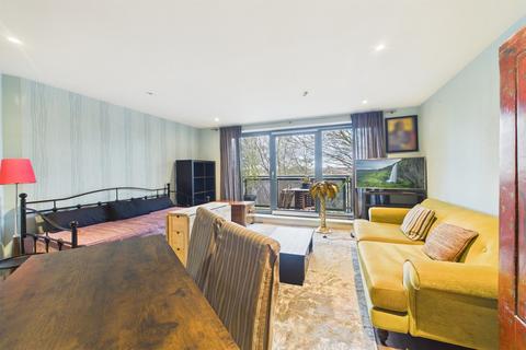 2 bedroom apartment to rent, Vista House, Chapter Way, London, SW19