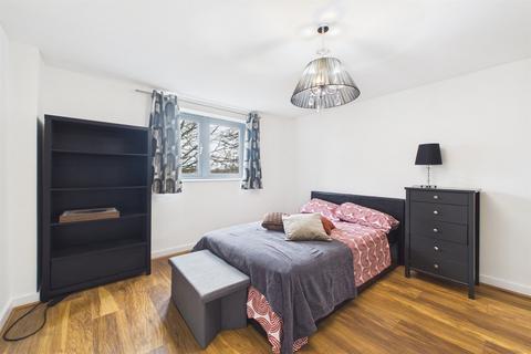 2 bedroom apartment to rent, Vista House, Chapter Way, London, SW19