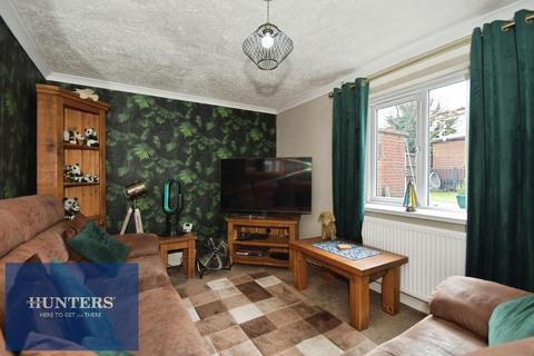 2 bedroom semi-detached house for sale, Summerfield Crescent, Brimington, Chesterfield