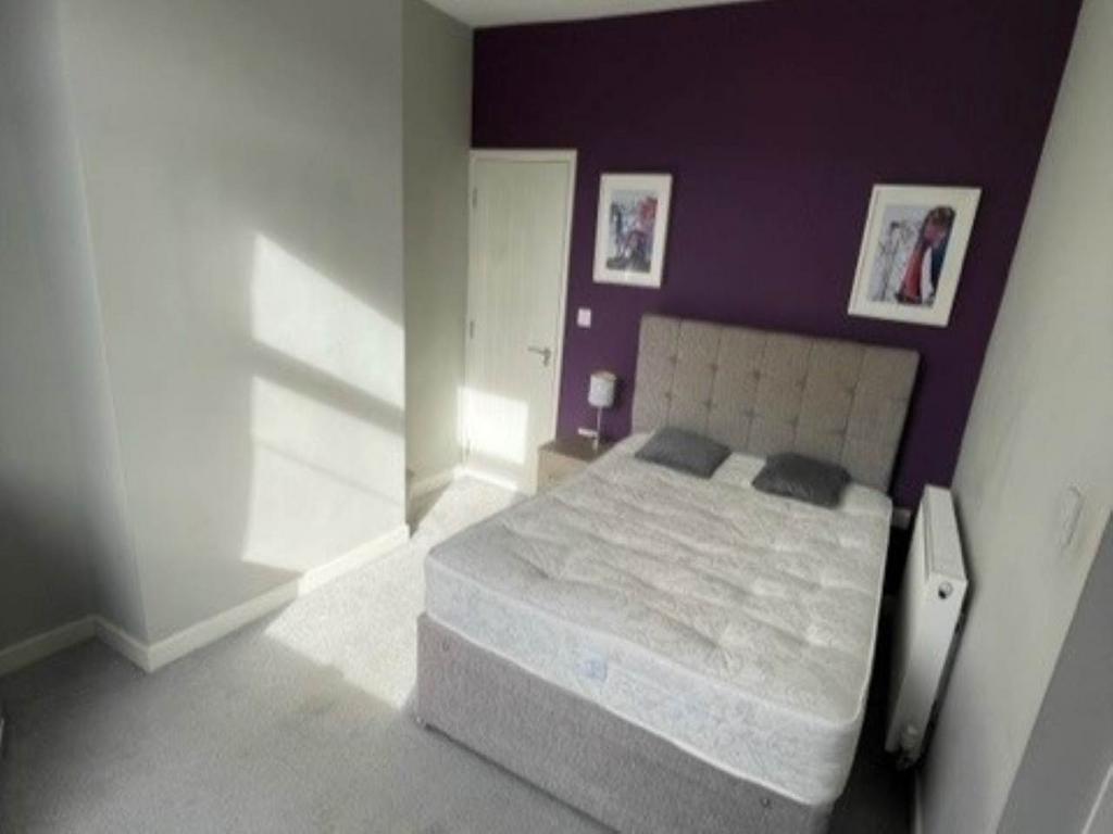 Room 1 (1)