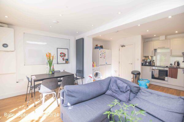 Kitchen/living space